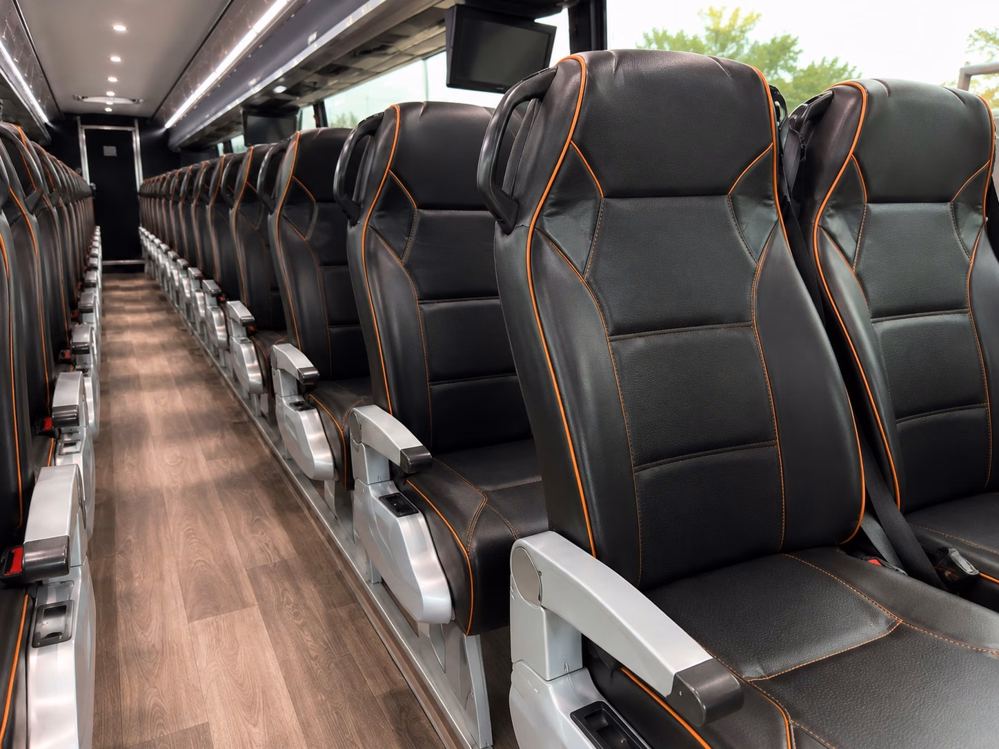 charter bus rentals to lumen field and t mobile park for redmond sports fans